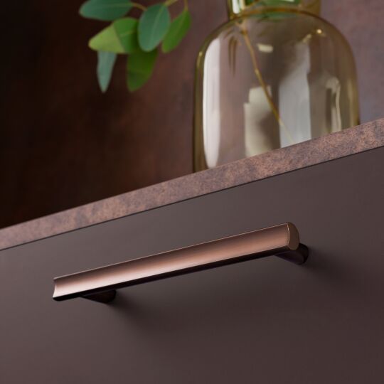 Greep Moon 16mm Messing geborsteld   leverbaar in 2 lengte maten